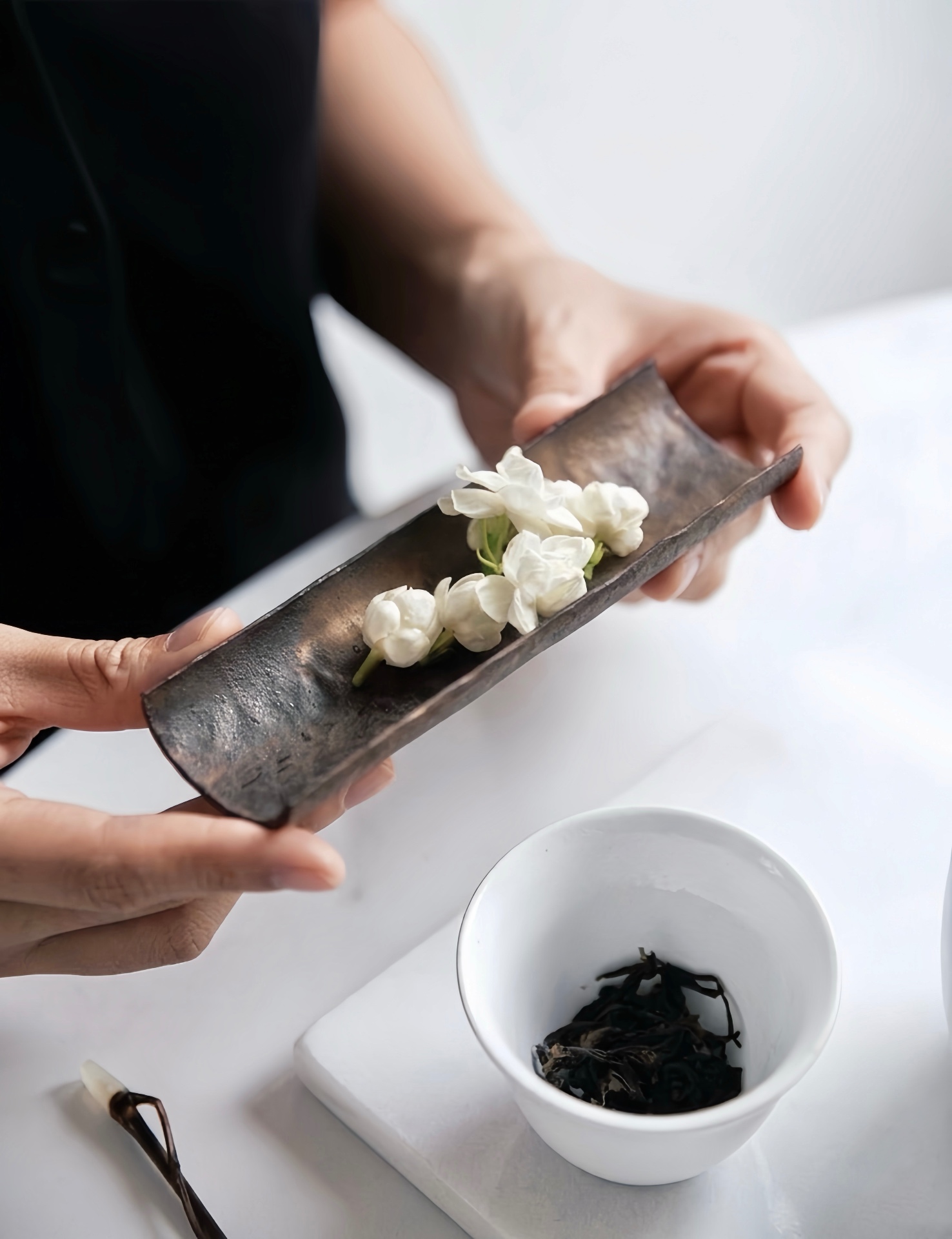 Comment est parfumé le thé au jasmin ?